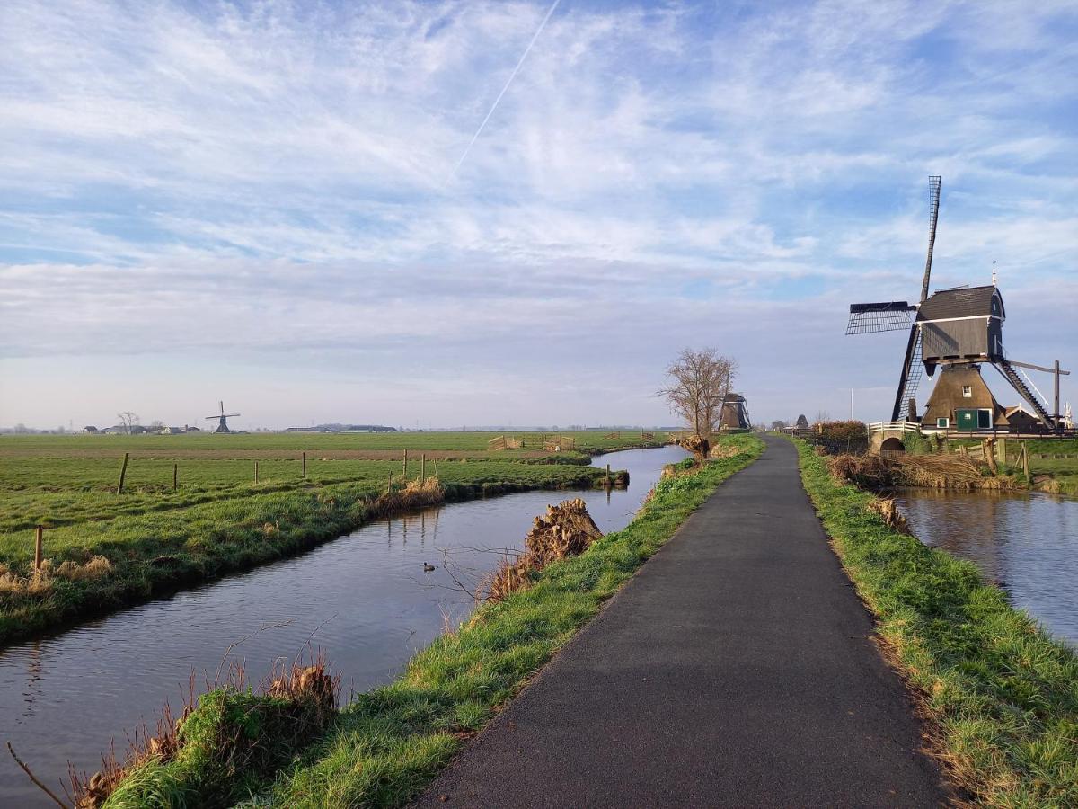 Tiny House Het Polderhuisje Streefkerk المظهر الخارجي الصورة